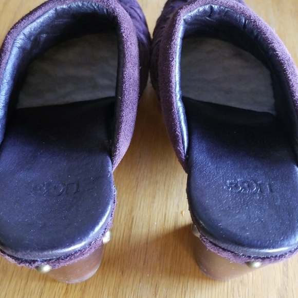 Ugg Clogs - Picture 6 of 7